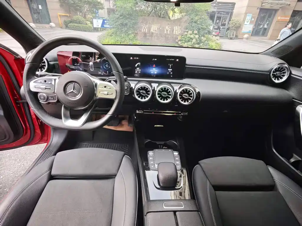 Mercedes-Benz A-Class 2021