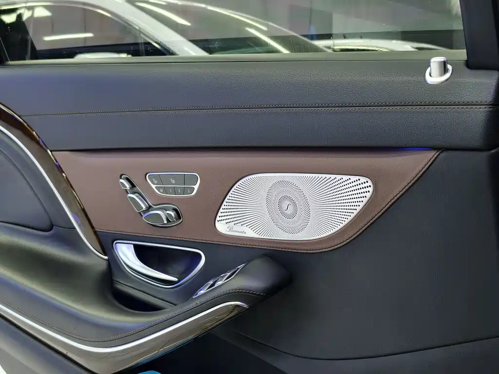 Mercedes-Benz S-Class 2016 — фото 13
