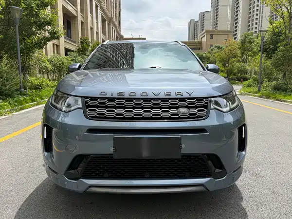 Land Rover Discovery Sport 2021