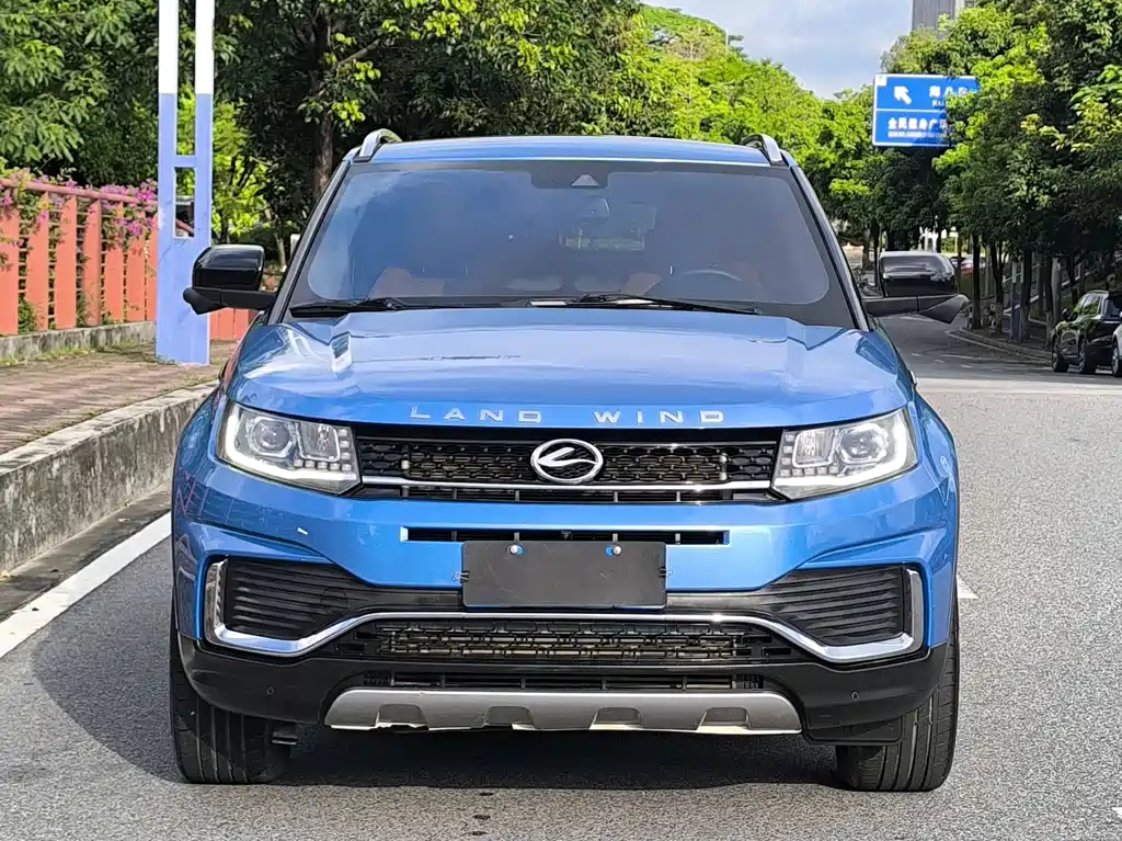 Landwind X7 2018 — фото 3