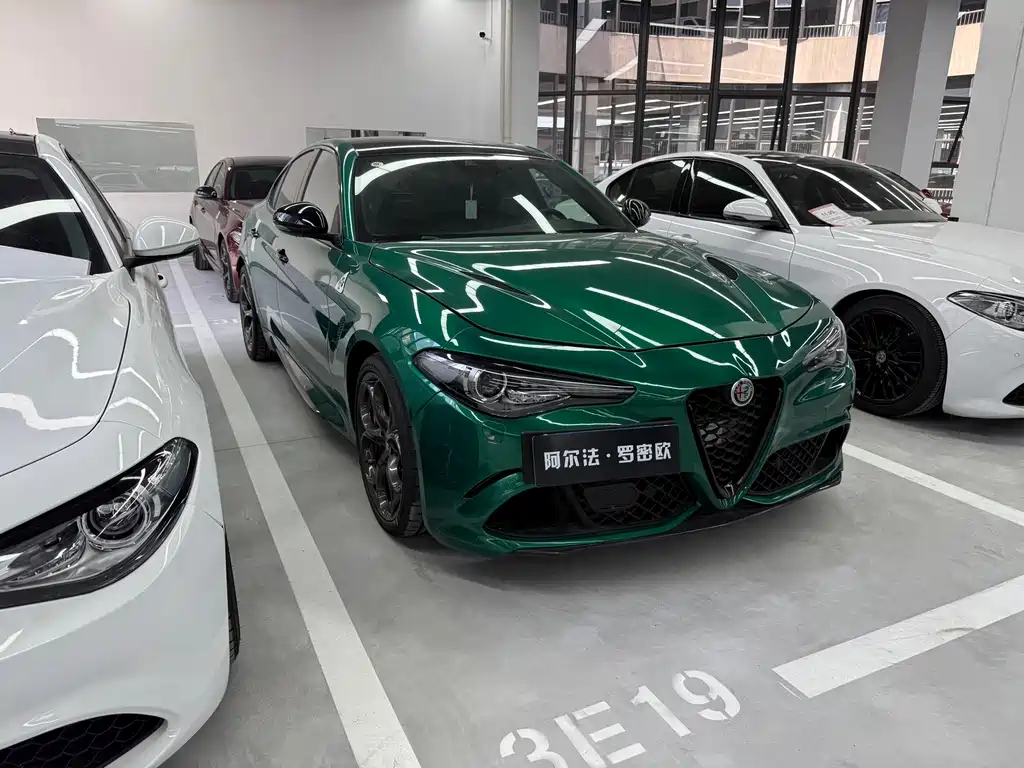 Alfa Romeo Giulia Juliet 2022 — фото 3