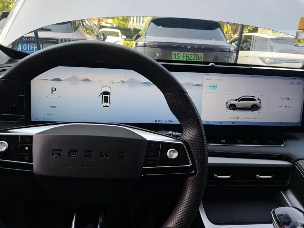 Roewe RX5 New Energy 2024 — фото 8