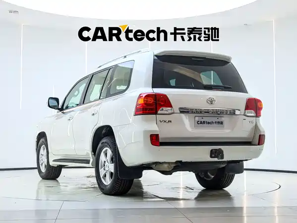 Toyota Land Cruiser 2015