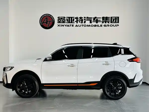 Geely Boyue 2022
