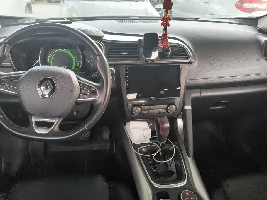 Renault Kadjar 2016 — фото 12