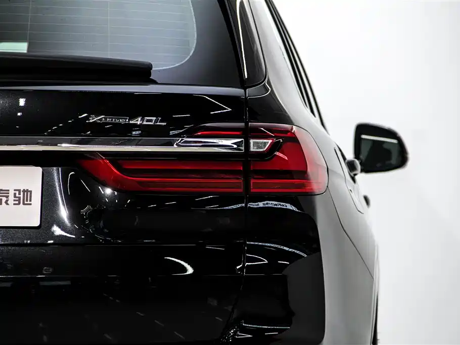BMW X7 2020 — фото 10
