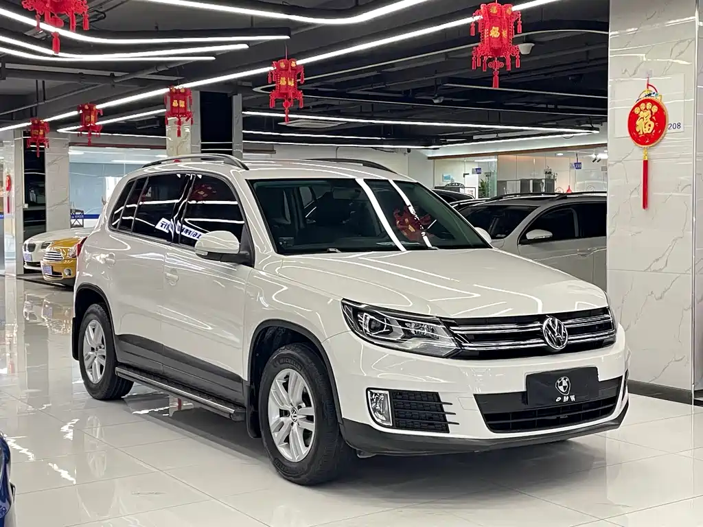 Volkswagen Tiguan 2015 — фото 3