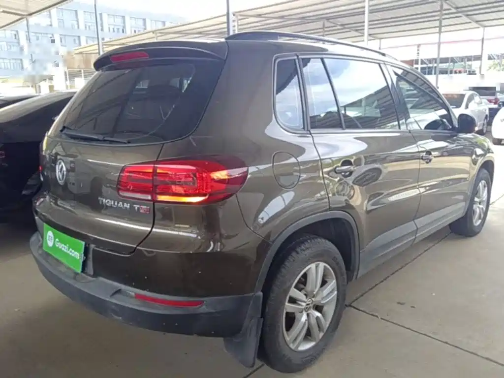 Volkswagen Tiguan 2015