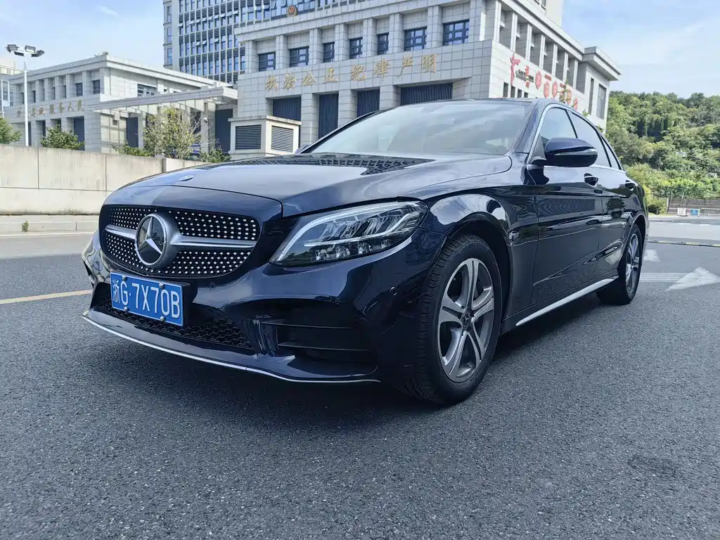 Mercedes-Benz C-Class 2020 — фото 1