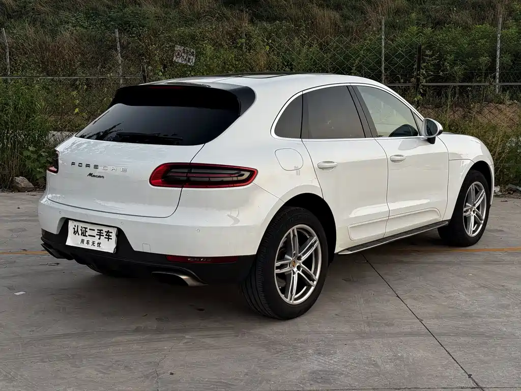 Porsche Macan 2015 — фото 5