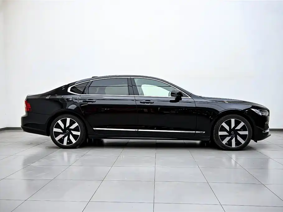 Volvo S90 PHEV 2024 — фото 6