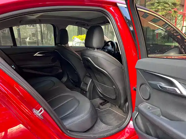 BMW 1 Series 2018