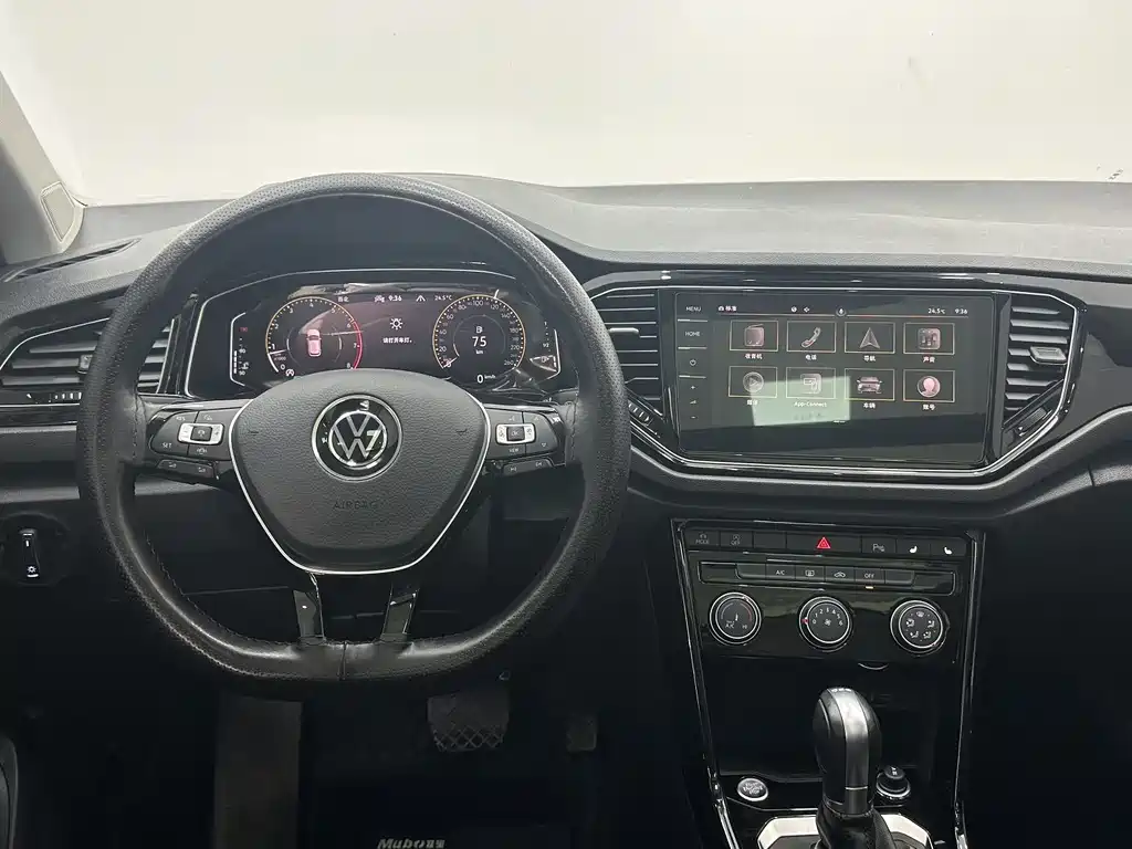 Volkswagen T-Roc 2022 — фото 11
