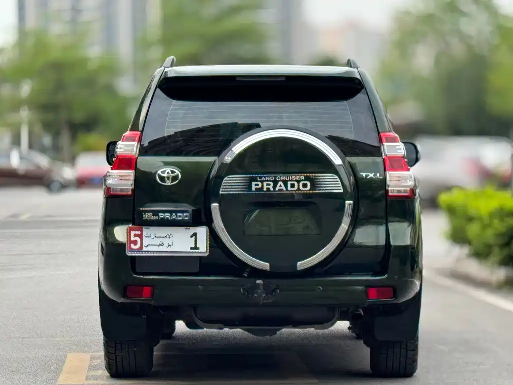 Toyota Prado 2015 — фото 11