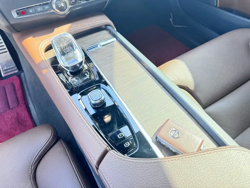 Volvo S90 2022 — фото 10