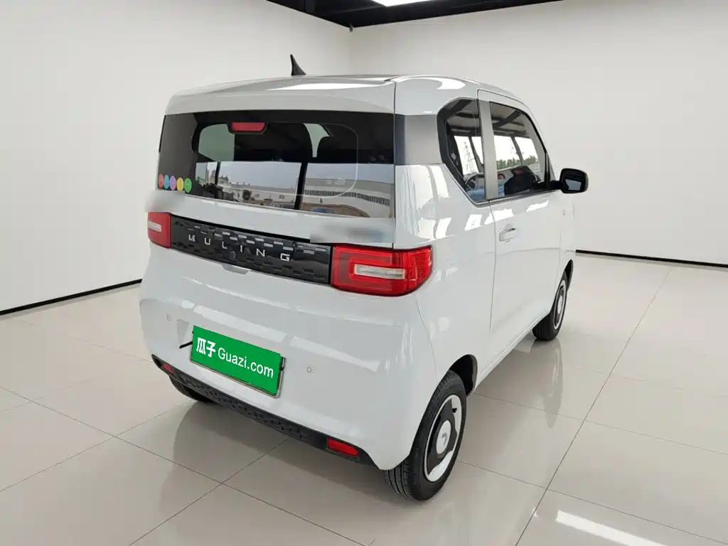 Wuling MINIEV 2023