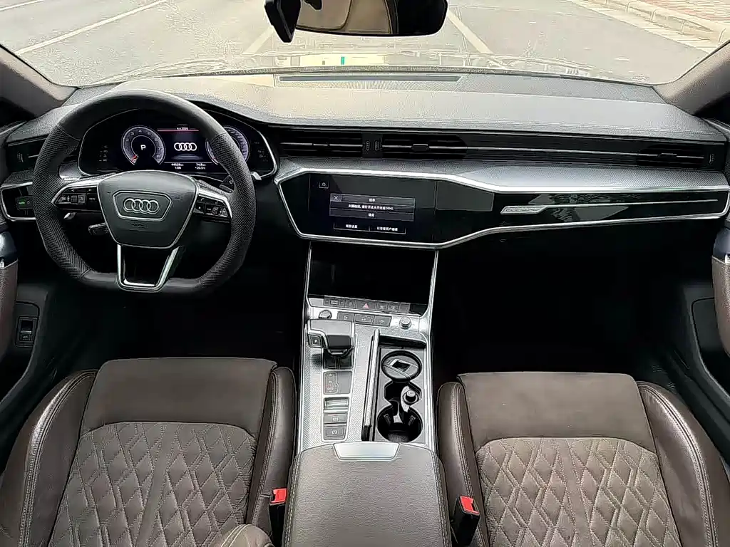 Audi A7L 2023 — фото 5