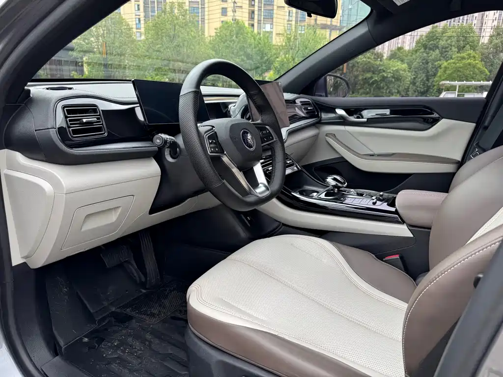 BYD Qin PLUS 2023 — фото 3