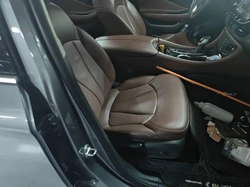 Buick Envision Plus 2020 — фото 25