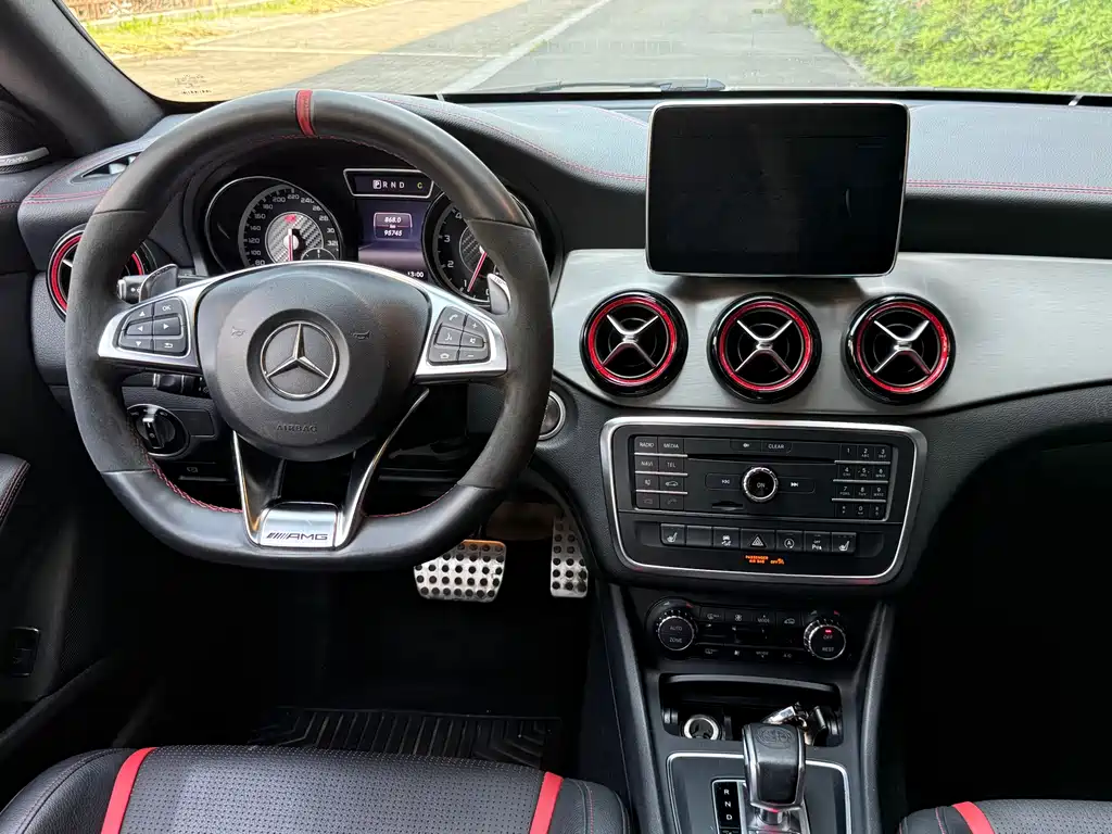 Mercedes-Benz CLA AMG 2015 — фото 8