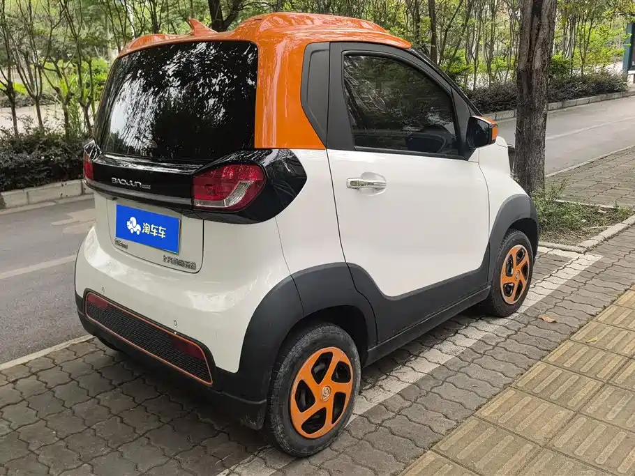 Baojun E100 2019 — фото 3
