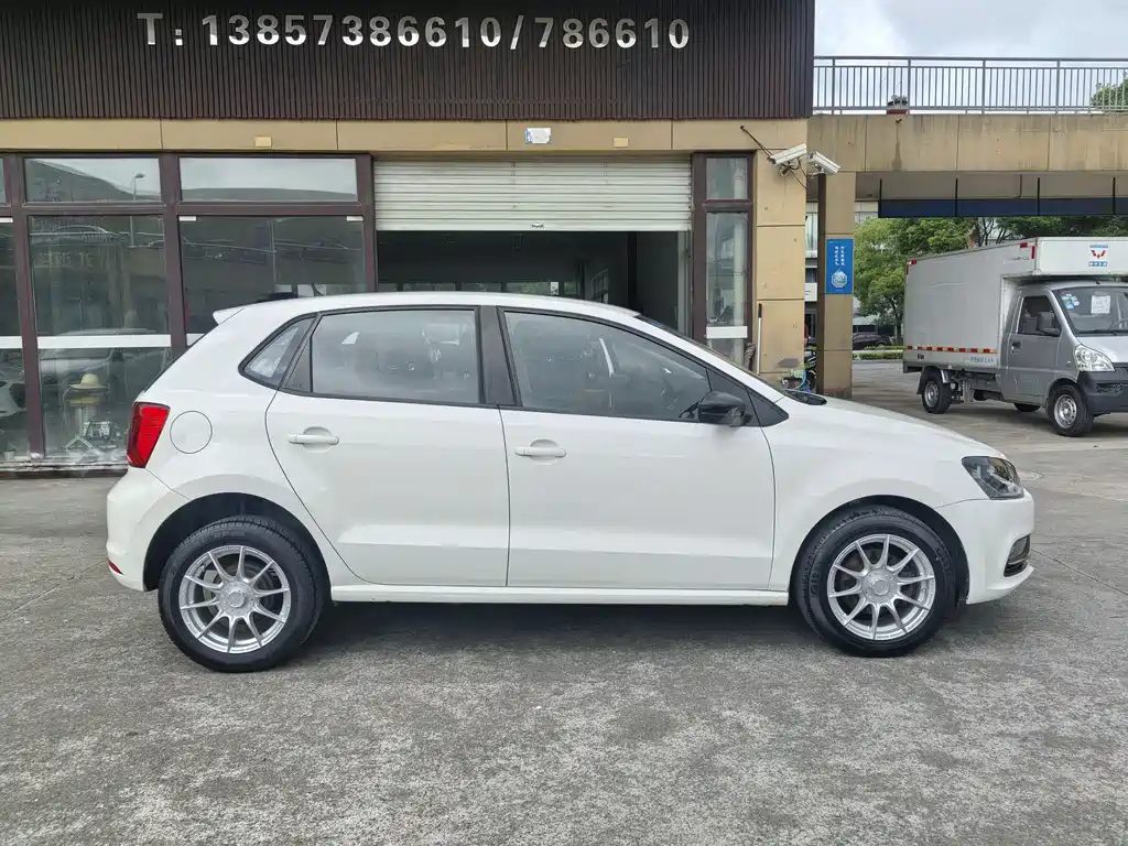 Volkswagen Polo 2016