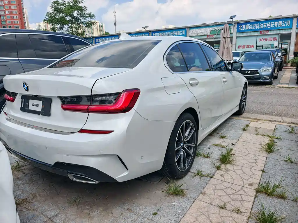 BMW 3 Series 2020