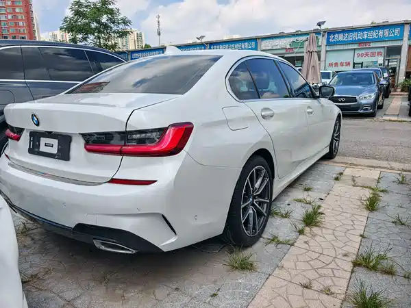 BMW 3 Series 2020