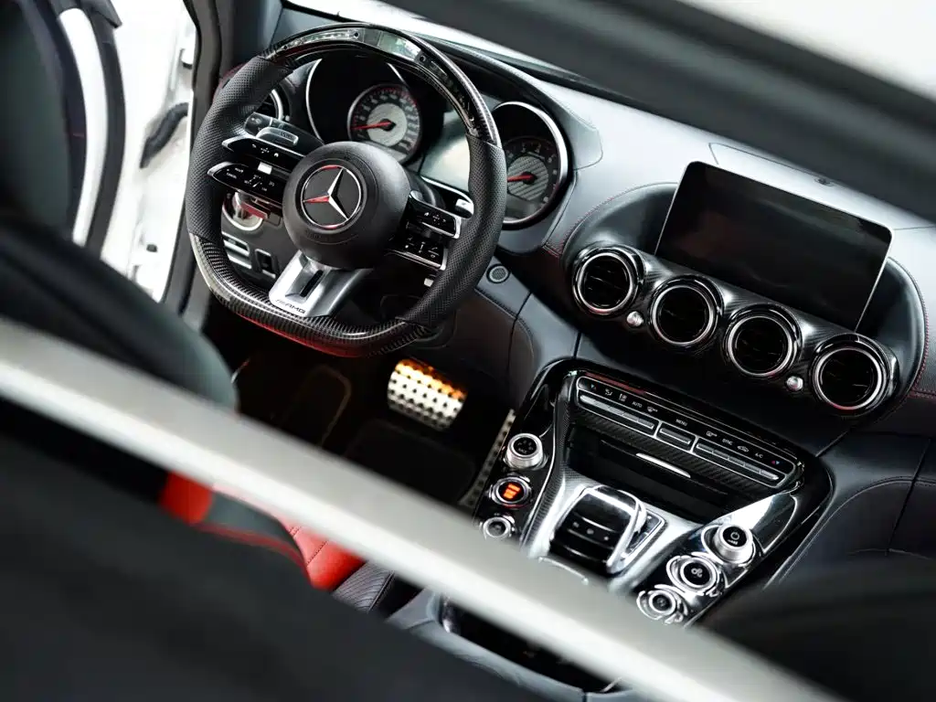 Mercedes-Benz AMG GT 2016 — фото 31