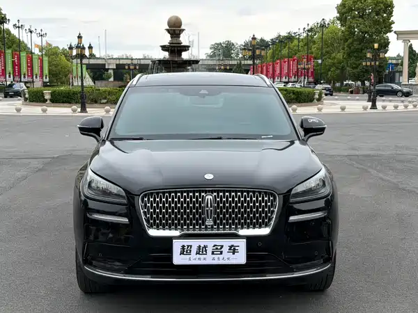 Lincoln Corsair 2023