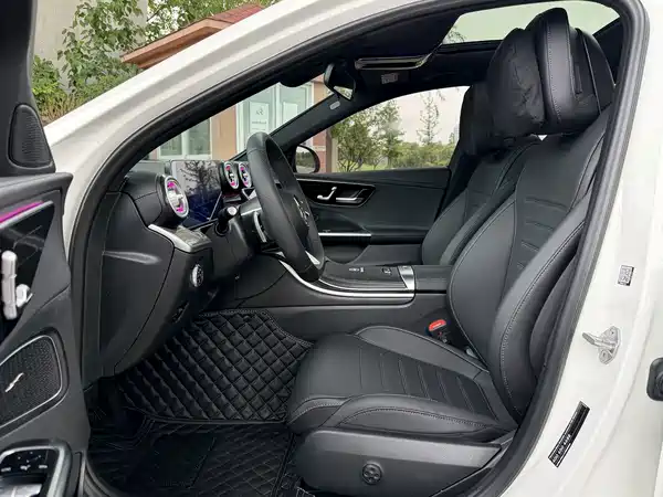Mercedes-Benz C-Class 2023