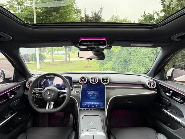 Mercedes-Benz C-Class 2023