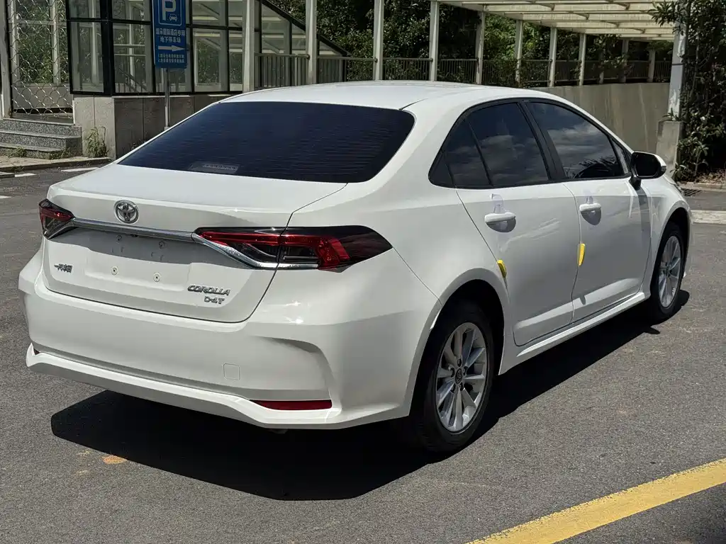 Toyota Corolla 2021 — фото 20