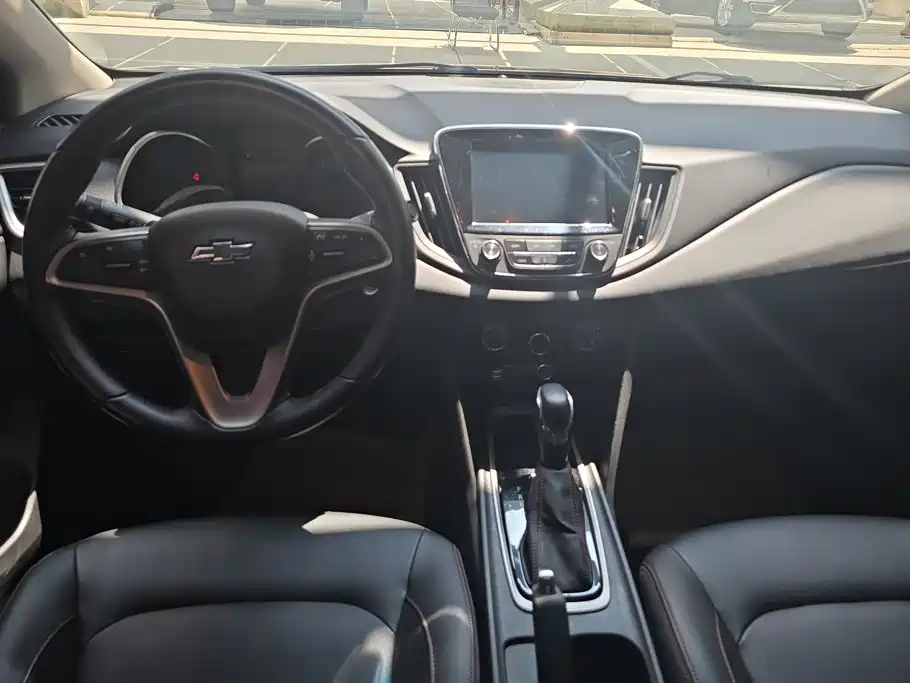Chevrolet Cruze 2019 — фото 12