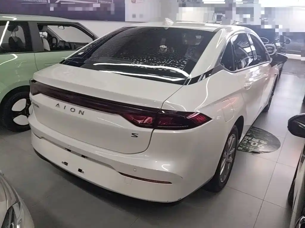 Aion S 2024