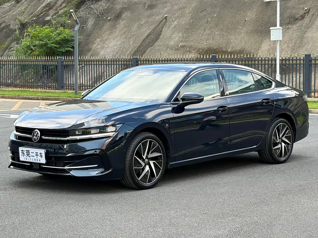 Volkswagen Magotan 2024