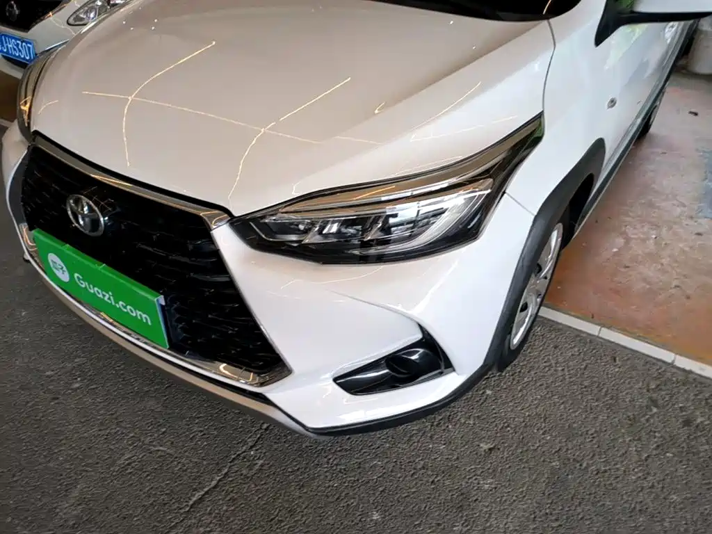 Toyota Yaris L 2019 — фото 24