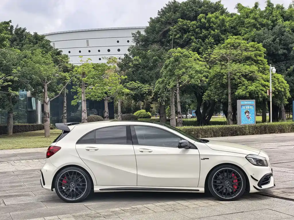 Mercedes-Benz A-Class AMG 2018 — фото 4
