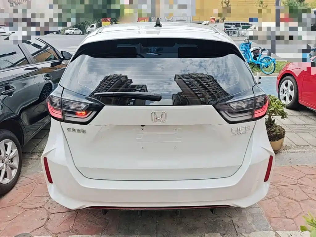Honda LIFE 2023