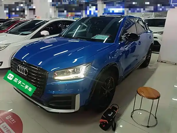 Audi Q2L 2020