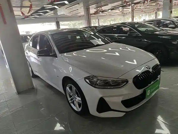 BMW 1 Series 2022