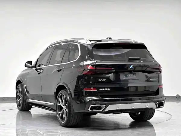 BMW X5 2025