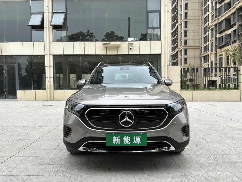 Mercedes-Benz EQB 2023 — фото 2