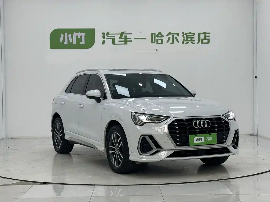 Audi Q3 2022