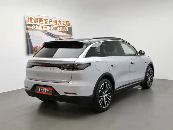 Leapmotor C11 2025