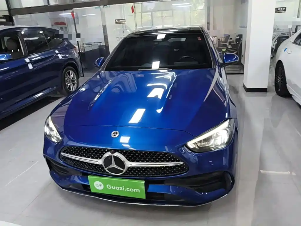 Mercedes-Benz C-Class 2022