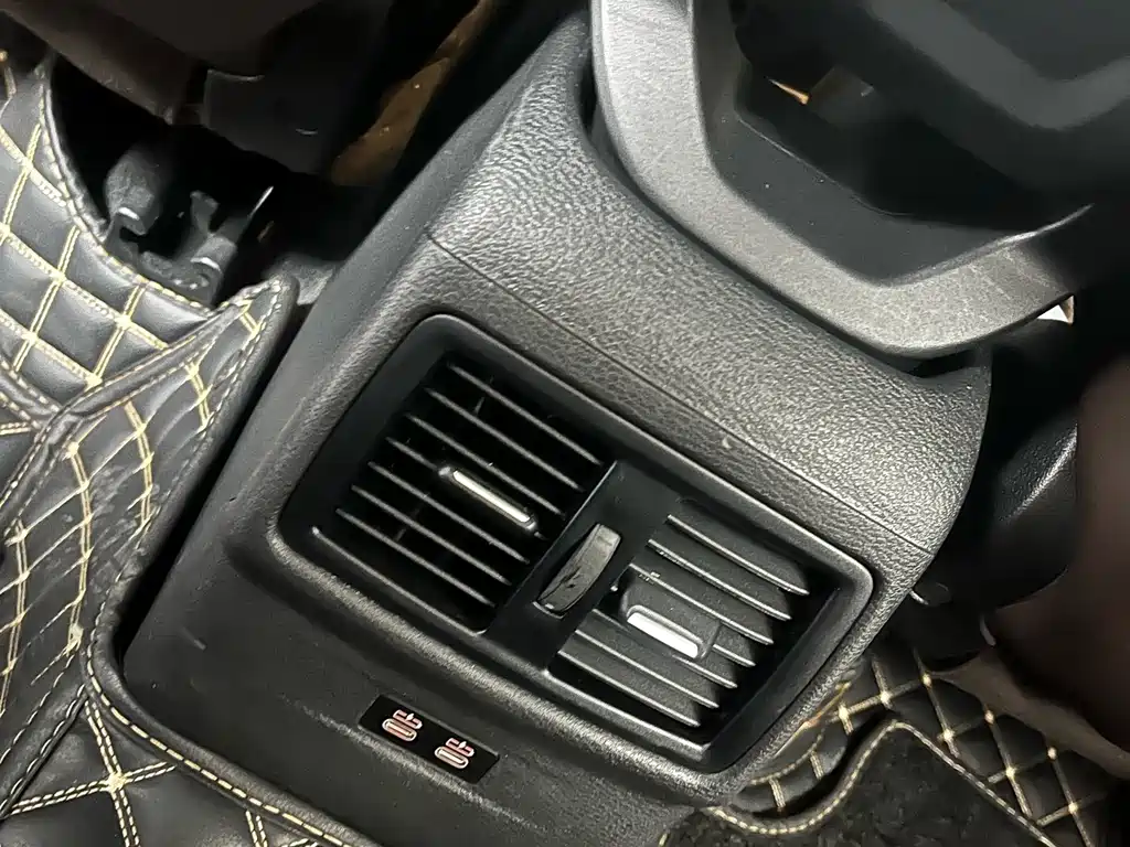 BMW X2 2021 — фото 12