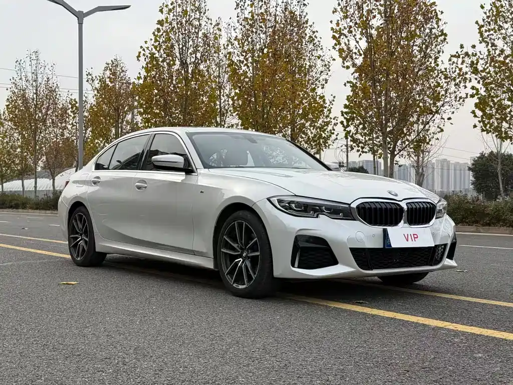 BMW 3 Series 2021