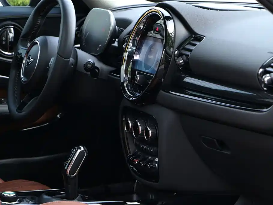 MINI Clubman 2022 — фото 15