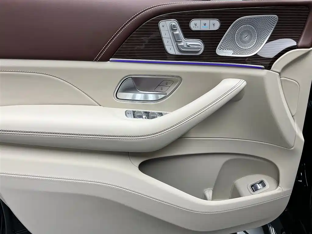 Mercedes-Benz GLS 2023 — фото 5